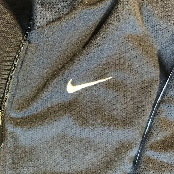 Vintage Nike Black Jacket - Picture 2 of 4
